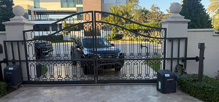 Driveway Gate Maintenance Palm River-Clair Mel