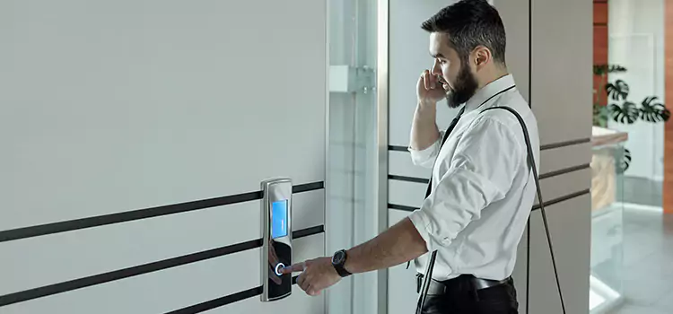 Cloud Based Access Control Palm River-Clair Mel