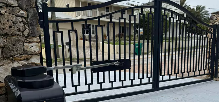 Swing Gate Opener with Keypad Palm River-Clair Mel