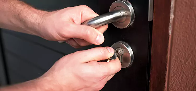 Door Closer Repair & Installation Palm River-Clair Mel
