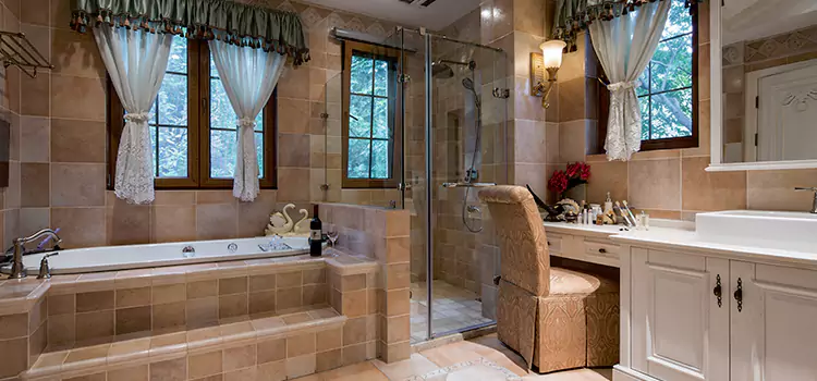Universal Remodeling Palm River-Clair Mel